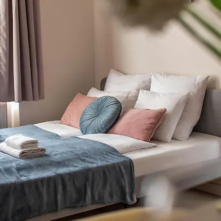 Paulay Ede Street Dual - Key Budapest